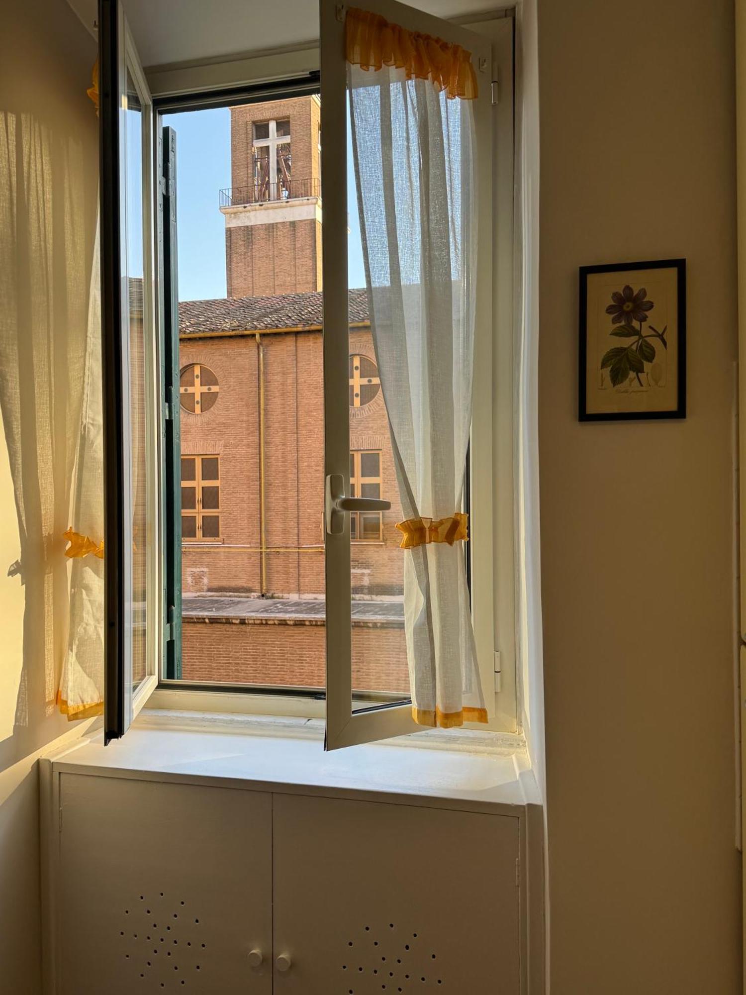 Dora Apartment Рим Екстериор снимка